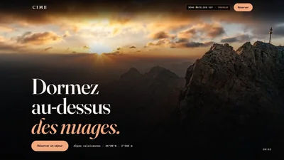 Page d&rsquo;accueil de la d&eacute;mo CIME&nbsp;: &laquo;&nbsp;Dormez au-dessus des nuages&nbsp;&raquo; sur un sommet au couchant.