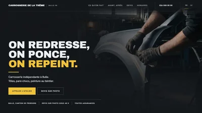 Page d&rsquo;accueil de la d&eacute;mo Carrosserie de la Tr&ecirc;me&nbsp;: &laquo;&nbsp;On redresse, on ponce, on repeint.&nbsp;&raquo; sur des mains gant&eacute;es pon&ccedil;ant une aile.